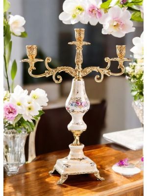 Candélabre à 3 flammes en céramique supérieure, avec décorations florales et dorées, fait main.