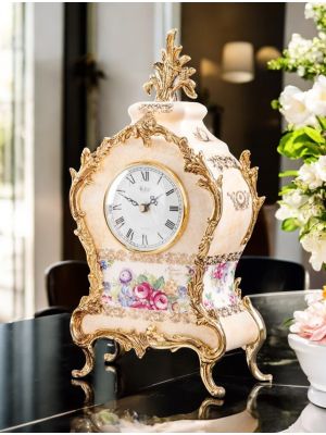 Horloge de table en céramique de haute qualité, enrichie d'élégants détails dorés, fabriquée à la main.