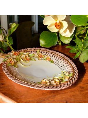 Panier ovale en céramique artistique, décoré d'orchidées et de détails dorés, fait à la main