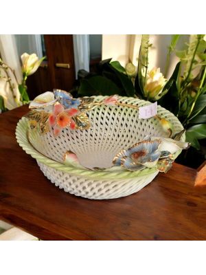 Panier de centre de table en céramique, décoré de fleurs et de finitions dorées, fabriqué à la main.