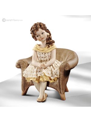 Poupée d'art CLARA Capodimonte, douceur et romantisme.