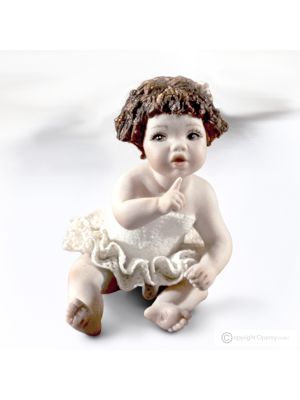 LAURETTA - Statuette Capodimonte, ballerine enchanteresse en porcelaine raffinée.