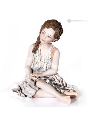 MANU - Statuette Capodimonte, une œuvre d'art exclusive en porcelaine.