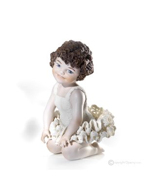 PLAISIRE - Capodimonte, figure de danseuse, statuette en porcelaine fine.
