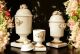 Ensemble de 3 pots en céramique artistique, avec roses, cristaux et détails dorés, faits à la main.